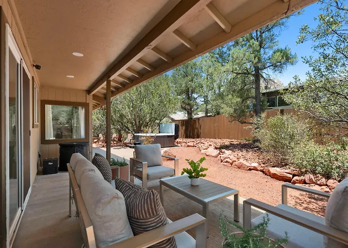 Z Haus- Hot Tub, Cold Plunge, Fire Pit, Ev Charger *